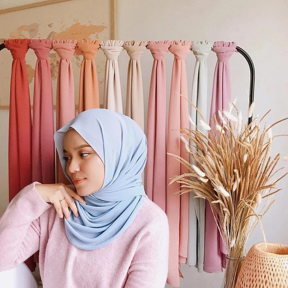 Chiffon Hijab | Lightweight & Airy Veil for the Modest Woman